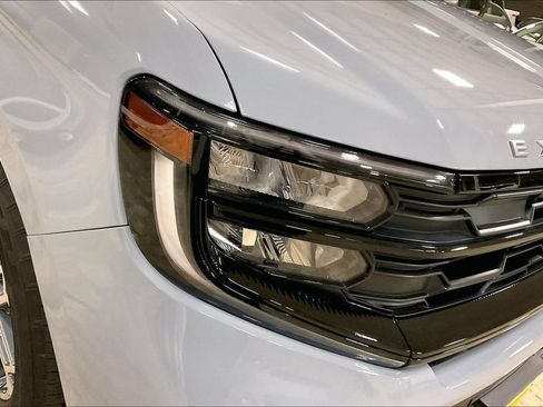 Certified 2025 Ford Expedition Active AWD/4WD image 28