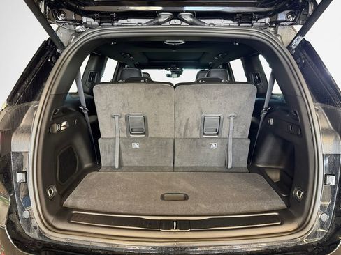 New 2026 Jeep Grand Cherokee L Limited w/ Trailer Tow Package AWD/4WD image 25