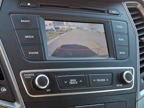 Used 2018 Hyundai Santa Fe Sport FWD image 14