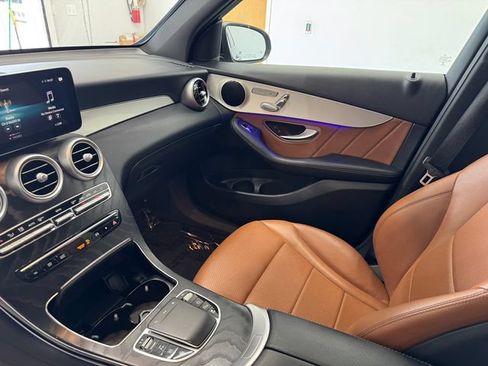 Certified 2022 Mercedes-Benz GLC 300 image 47