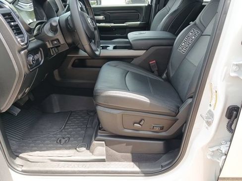 Used 2026 RAM 2500 4x4 Crew Cab image 35