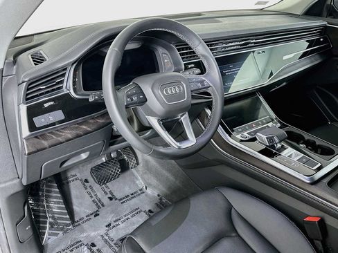 Certified 2023 Audi Q8 Premium Plus w/ Premium Plus Package AWD/4WD image 9