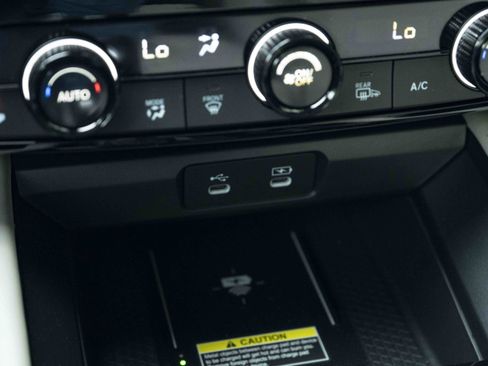 Used 2025 Honda Accord Touring image 32