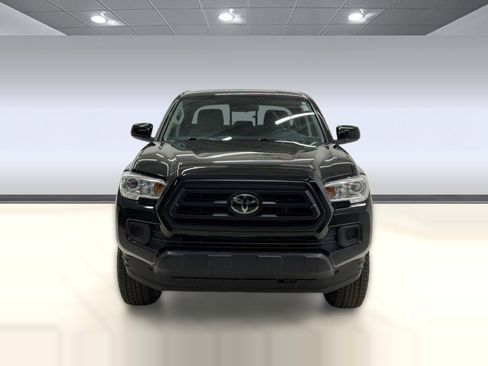 Used 2023 Toyota Tacoma SR AWD/4WD image 4