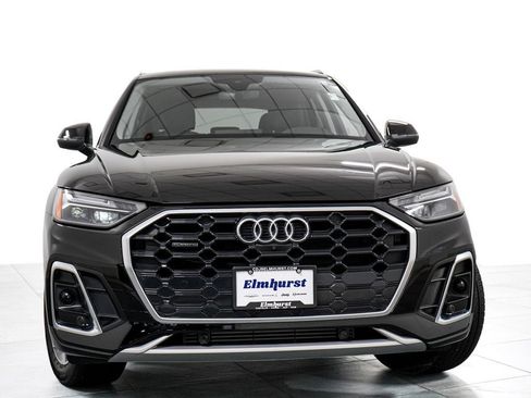 Used 2023 Audi Q5 2.0T Premium Plus w/ Premium Plus Package AWD/4WD image 3