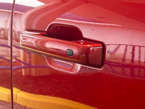 New 2025 Ford F150 XLT w/ Equipment Group 303A High image 21