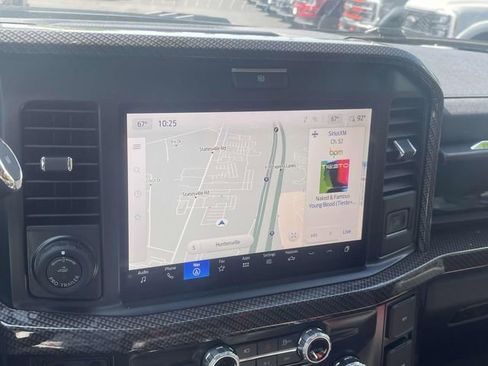 New 2025 Ford F250 Lariat w/ Lariat Ultimate Package AWD/4WD image 8