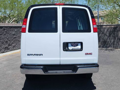 Used 2024 GMC Savana 2500 w/ Driver Convenience Package RWD image 7