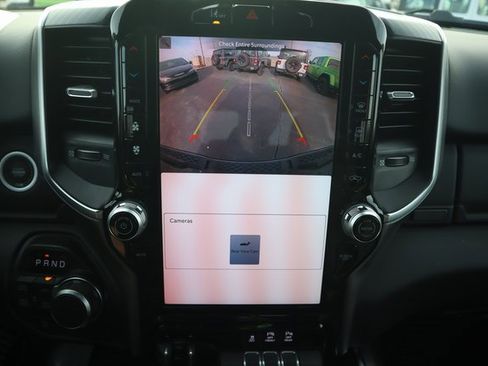 New 2026 RAM 1500 4x4 Crew Cab image 13