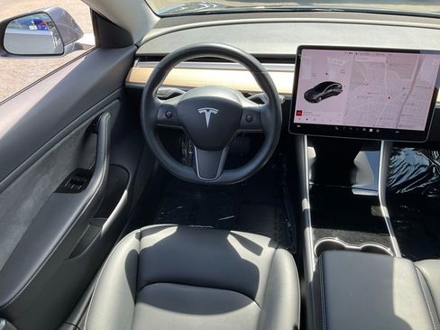 Used 2018 Tesla Model 3 Long Range image 36