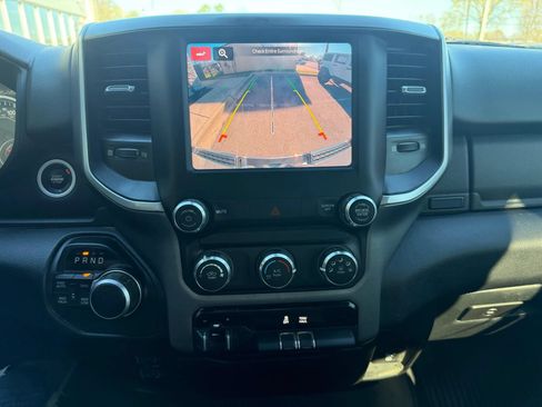 Used 2022 RAM 1500 Lone Star AWD/4WD image 11