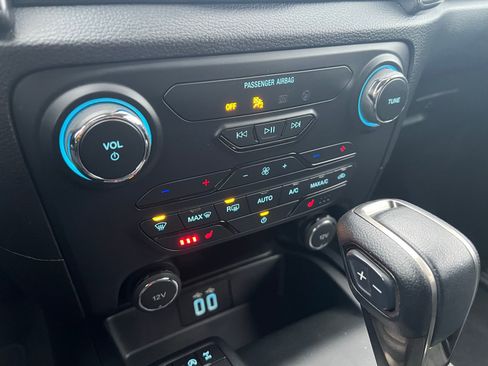 Used 2021 Ford Ranger Lariat w/ Equipment Group 501A High image 14