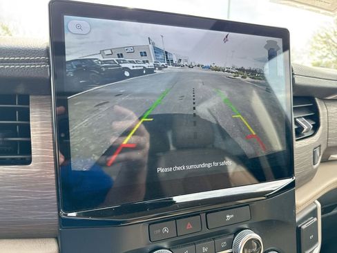 Used 2024 Ford Expedition Max Limited image 16