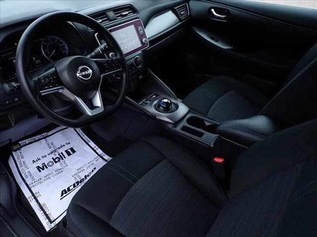 Used 2025 Nissan Leaf S FWD image 11