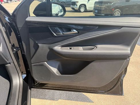 New 2026 Chevrolet Blazer EV LT image 43