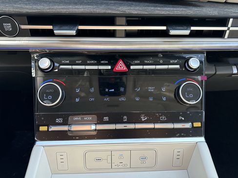 New 2026 Hyundai Santa Fe Calligraphy image 22