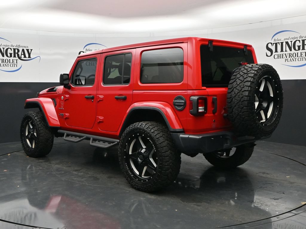 Used 2020 Jeep Wrangler Unlimited Sahara AWD/4WD image 5