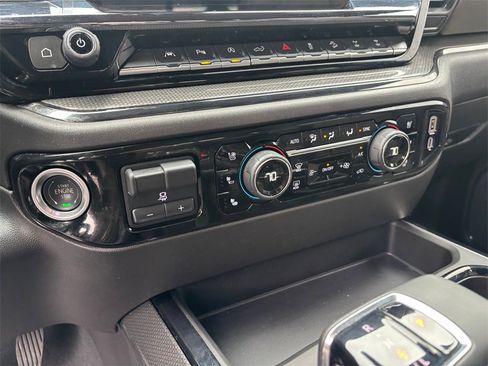 Certified 2025 Chevrolet Silverado 1500 ZR2 w/ Technology Package image 21