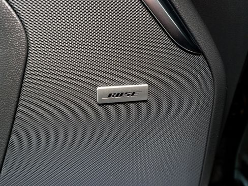 Used 2021 GMC Yukon Denali w/ Denali Ultimate Package image 16