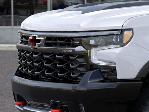 New 2026 Chevrolet Silverado 1500 ZR2 AWD/4WD image 13