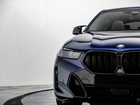Used 2025 BMW X6 M60i w/ M Sport Professional Package AWD/4WD image 31
