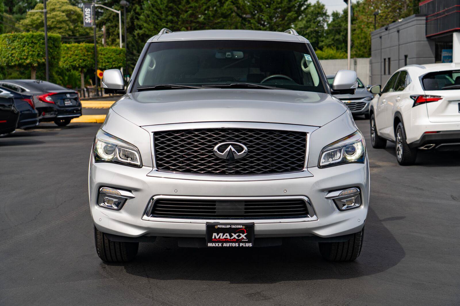 Used 2015 INFINITI QX80 2WD image 3