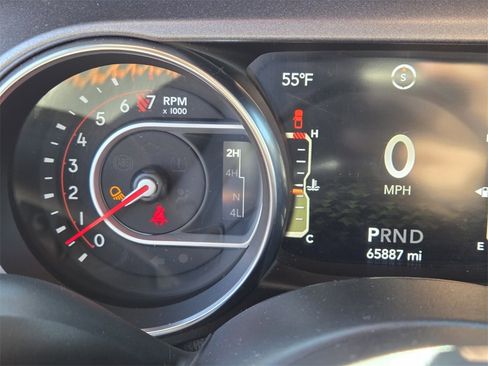 Used 2021 Jeep Gladiator Mojave image 15