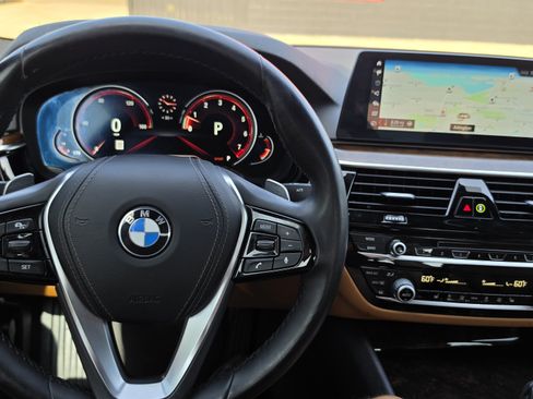 Used 2018 BMW 540i xDrive w/ Premium Package AWD/4WD image 50