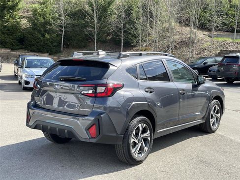Certified 2025 Subaru Crosstrek 2.0i Premium image 5