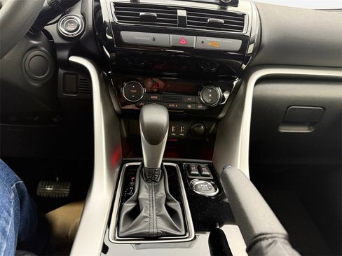 New 2026 Mitsubishi Eclipse Cross LE image 21
