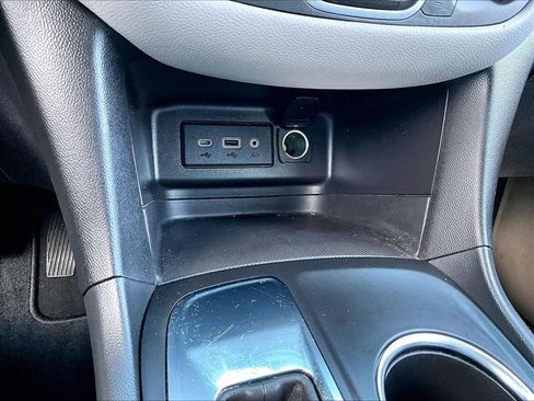 Used 2024 Chevrolet Equinox LS w/ LS Convenience Package FWD image 27