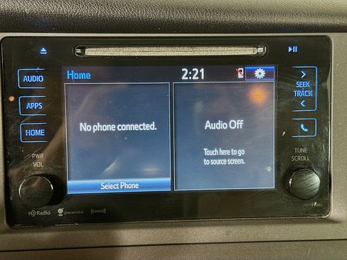 Used 2016 Toyota Sienna LE FWD image 21