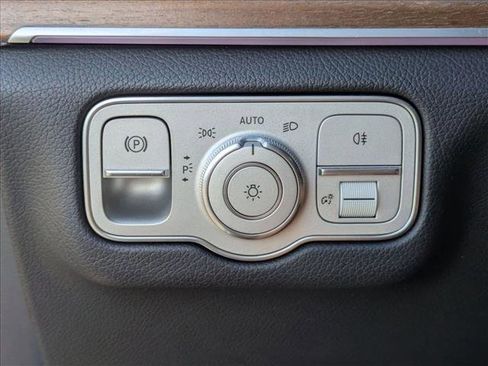 Used 2022 Mercedes-Benz GLE 350 4MATIC image 12