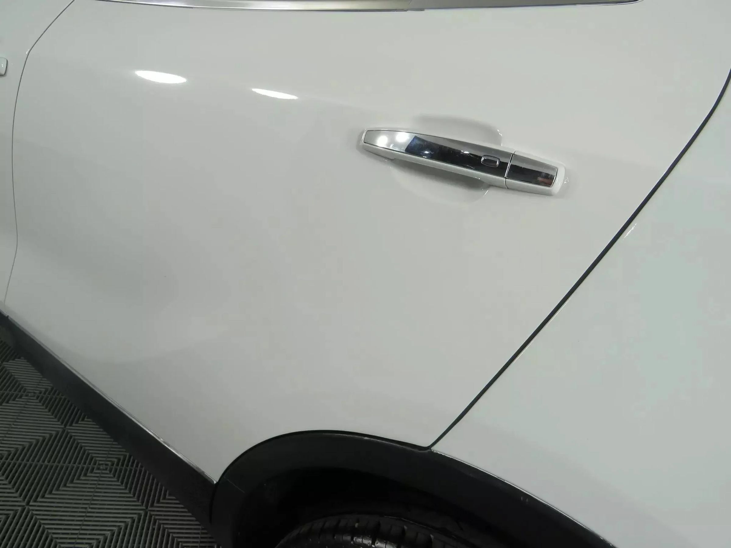 Used 2020 Buick Encore Essence AWD/4WD image 27