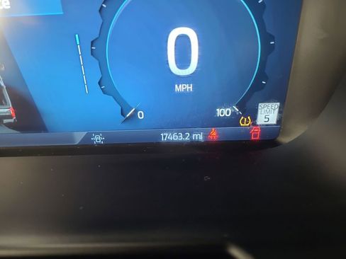 Used 2023 Ford F350 Lariat w/ Lariat Ultimate Package image 10