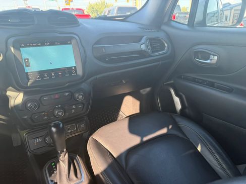 Used 2020 Jeep Renegade Altitude AWD/4WD image 60