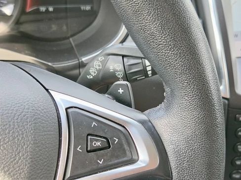 Used 2019 Ford Edge Titanium w/ Equipment Group 301A AWD/4WD image 25