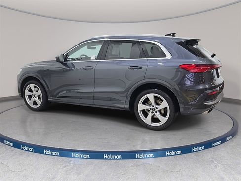 Certified 2025 Audi Q5 Prestige image 9