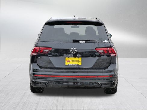 Certified 2023 Volkswagen Tiguan SE R-Line image 6