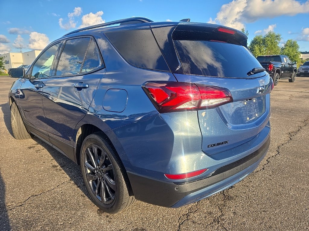 Certified 2024 Chevrolet Equinox RS w/ LPO, Floor Liner Package FWD image 3