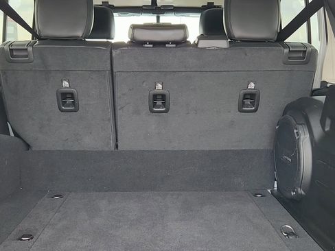 Used 2023 Jeep Wrangler Sahara w/ Cold Weather Group image 19