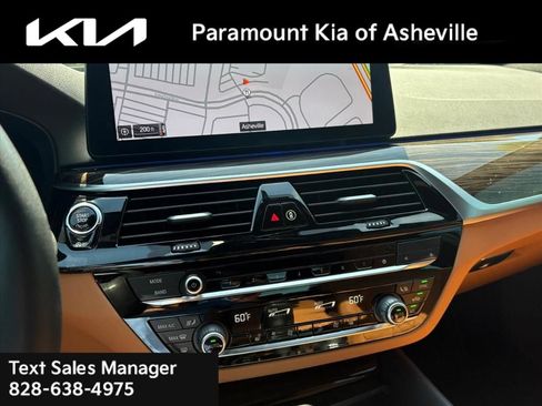Used 2023 BMW 530i xDrive w/ Convenience Package AWD/4WD image 9