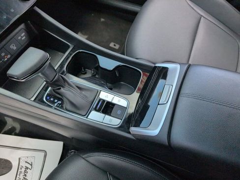 Used 2025 Hyundai Santa Cruz SEL FWD image 23