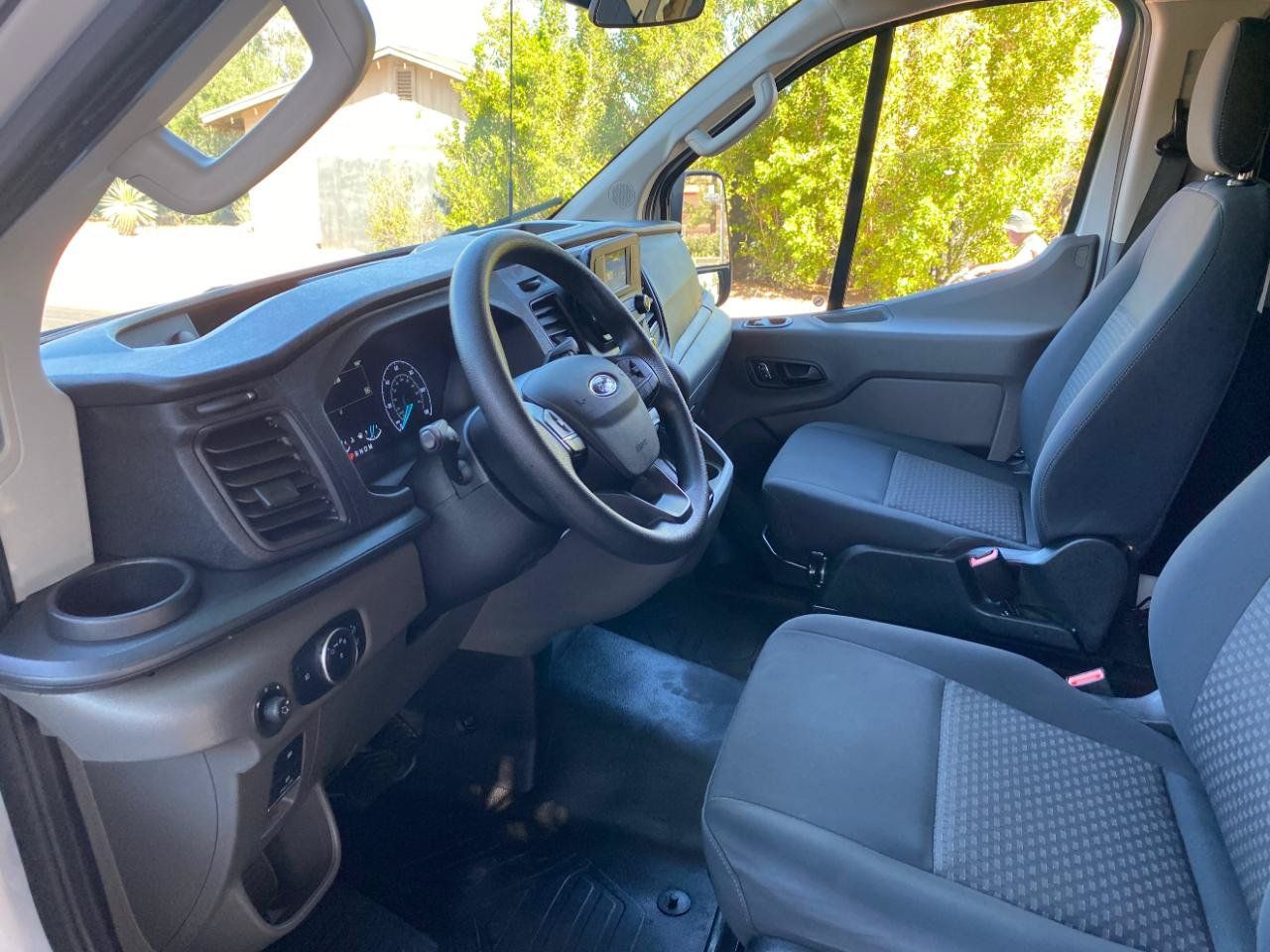 Used 2025 Ford Transit 250 Low Roof w/ Exterior Upgrade Package RWD image 19