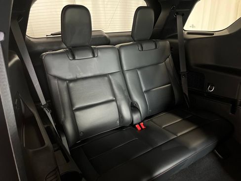 Used 2025 Ford Explorer ST AWD/4WD image 36