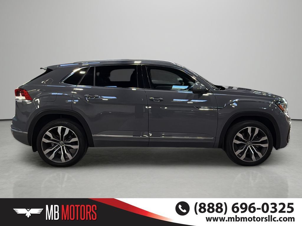 Used 2021 Volkswagen Atlas Cross Sport SEL Premium R-Line AWD/4WD image 5