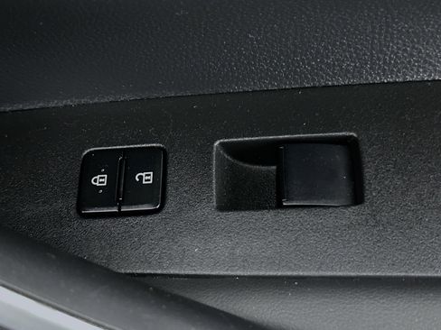 Used 2022 Toyota Corolla SE image 28