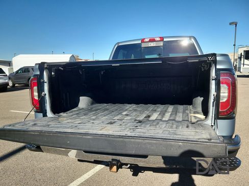 Used 2016 GMC Sierra 1500 SLT w/ SLT Premium Package image 20