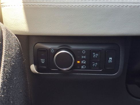 Certified 2023 Ford Mustang Mach-E Premium RWD image 23