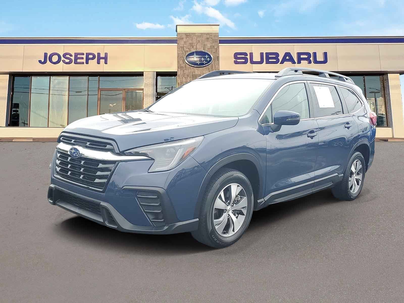 Certified 2023 Subaru Ascent Premium w/ Convenience Package AWD/4WD image 1